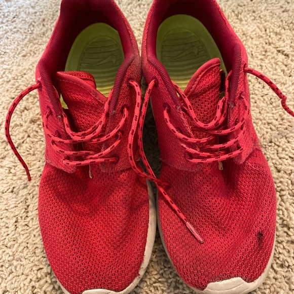 Nike Roshie women’s 9 - Picture 2 of 3